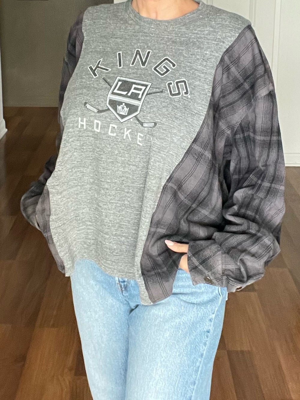 LA Kings Mixed-Media Pullover - Gray & Black
